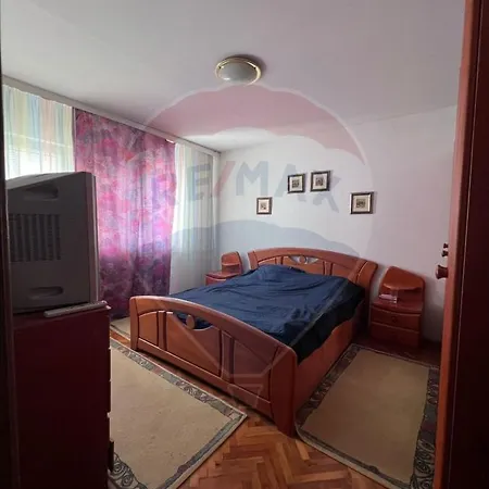 Neversea Beachfront 2 Bedroom