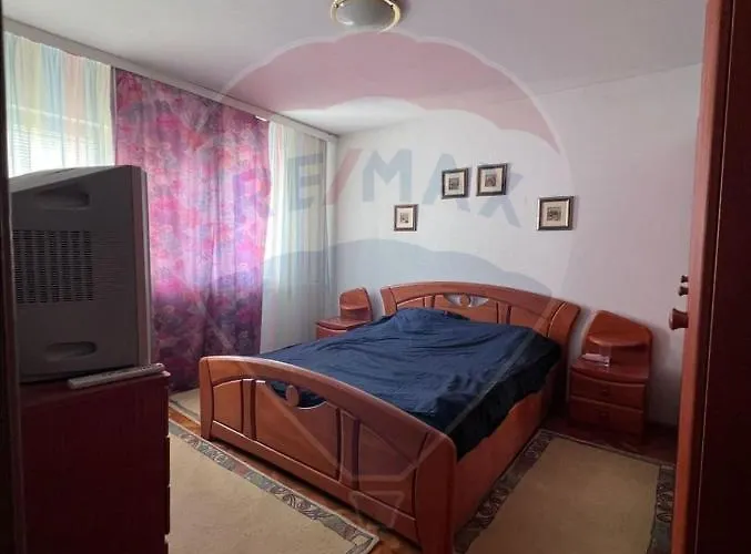 Neversea Beachfront 2 Bedroom